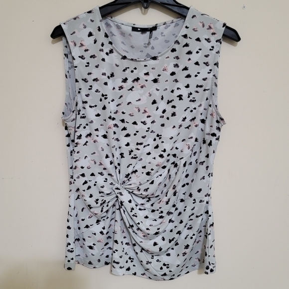 DKNY Medium Sleeveless Animal Print Front Gathered Ruching Twist Knot Knit Top - Picture 9 of 14